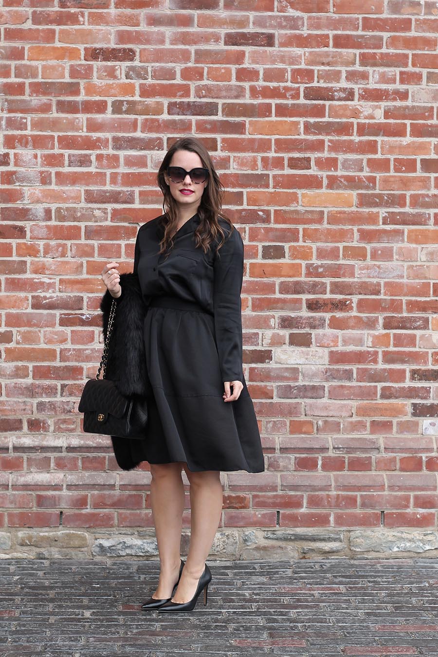 All Black Outfit Inspiration, What To Wear For Date Night, Black On Black Fashion Inspiration, Toronto Fashion Blogger,