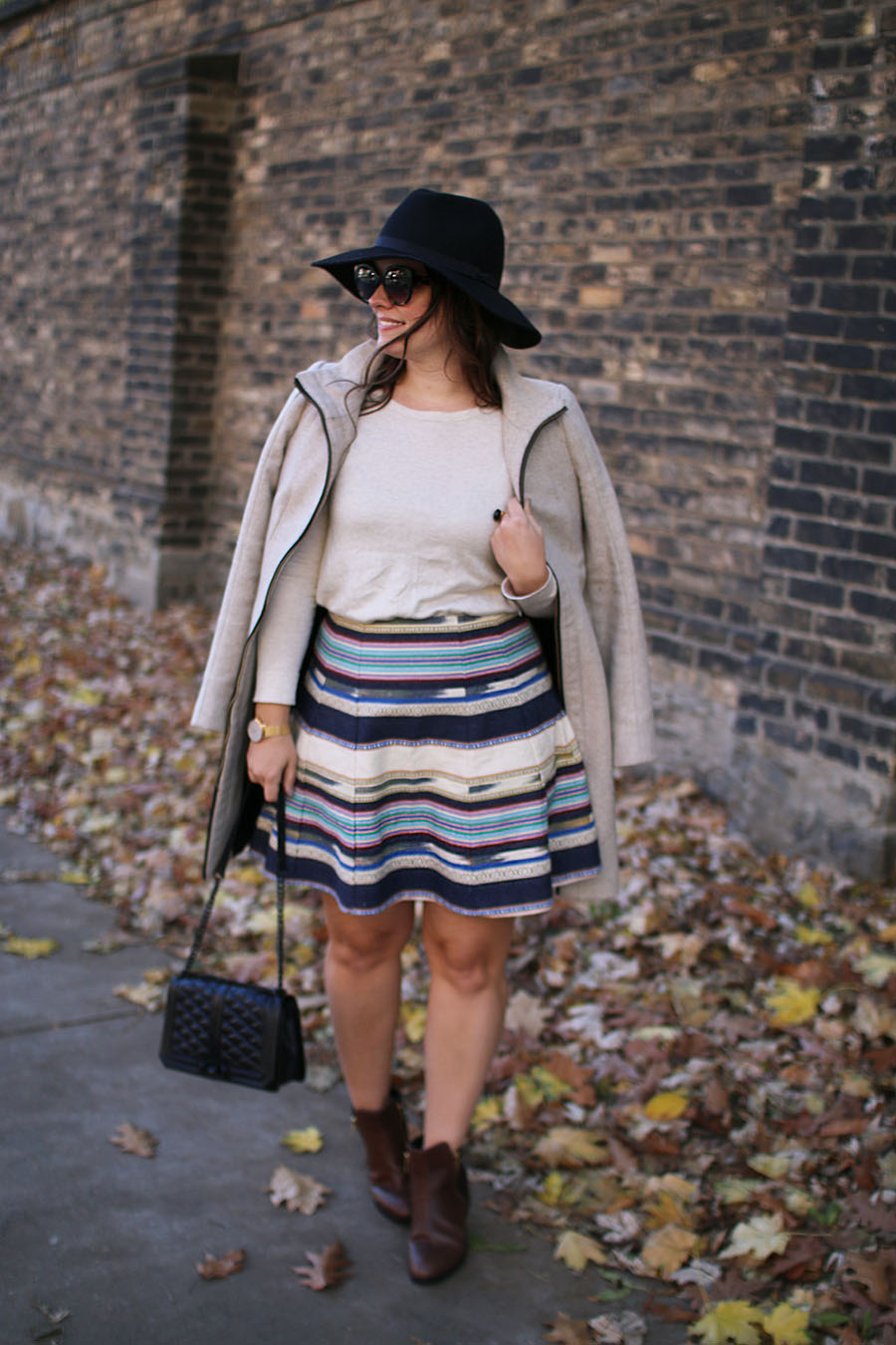 Outfit // Skirt with Boots